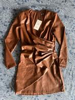 Zara damesjurk van imitatieleer, maat M/L (40), Kleding | Dames, Maat 38/40 (M), Bruin, Nieuw, Ophalen of Verzenden