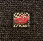 PIN - DISNEY - PIXAR - CARS, Verzamelen, Verzenden, Gebruikt, Overige onderwerpen, Speldje of Pin
