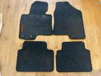 TAPIS DE VOITURE POUR KIA SPORTAGE 2010-2016, Auto's, Kia, Te koop, Sportage, Benzine, Particulier