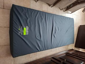 Tempur medische matras, zorgmatras, hoge versie beschikbaar voor biedingen