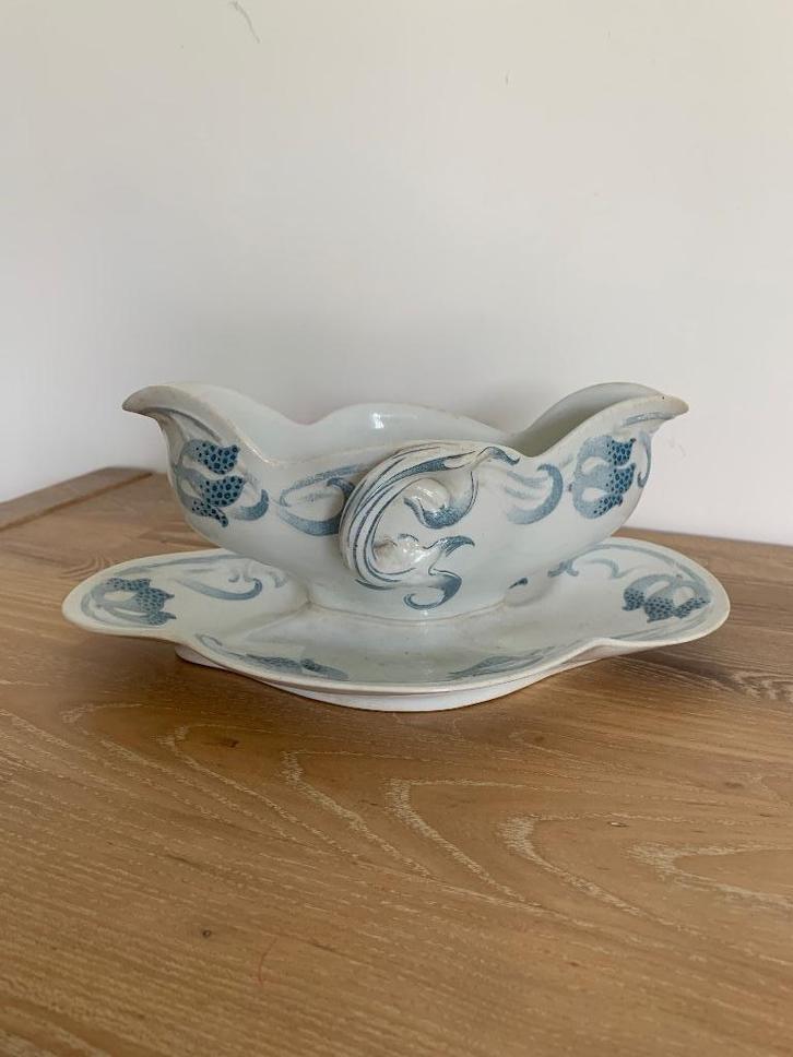 Saucière - Sarreguemines U&C Tircis, Antiquités & Art, Antiquités | Services (vaisselle) pièces, Enlèvement ou Envoi