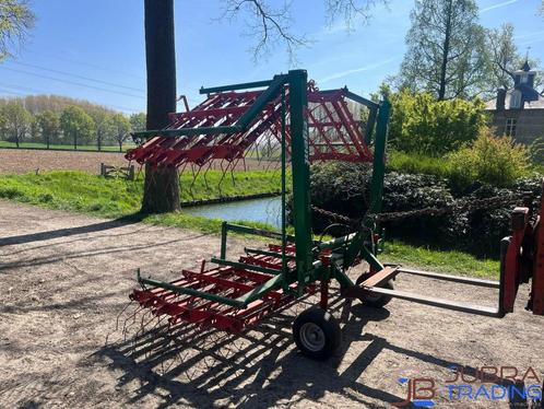 REGENT EOKO 600 WIEDEG ONKRUIDVERWIJDERAAR(NIEUWSTAAT!!), Zakelijke goederen, Landbouw | Werktuigen, Akkerbouw, Grondbewerking