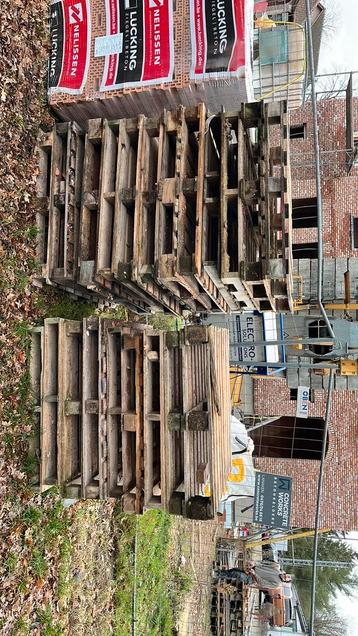Gratis paletten / brandhout