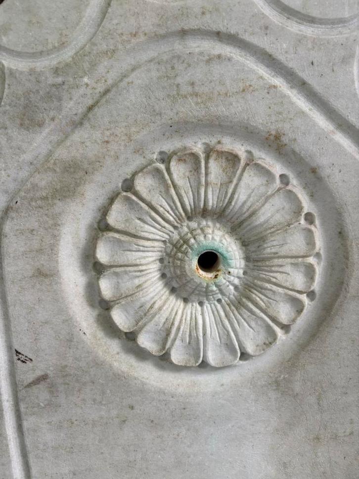 Marmeren fonteinblad in renaissancestijl, Antiek en Kunst, Curiosa en Brocante, Ophalen