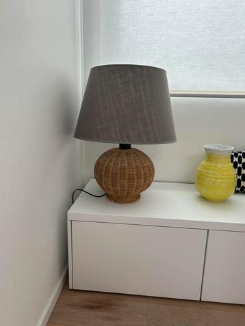 Grote vintage tafellamp in riet - Topstaat ! beschikbaar voor biedingen