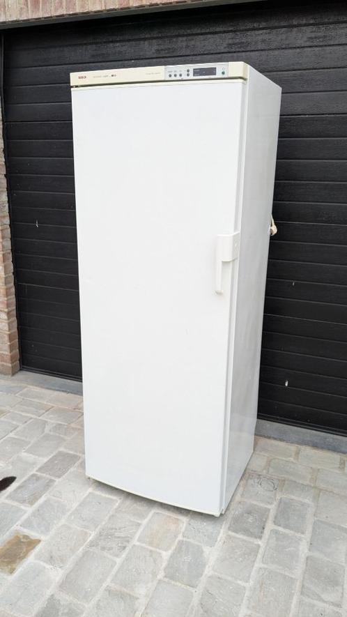 Congélateur Bosch blanc 299 litres, Elektronische apparatuur, Vriezers en Diepvrieskisten, Gebruikt, Tussenbouw, Vrieskast, 160 cm of meer