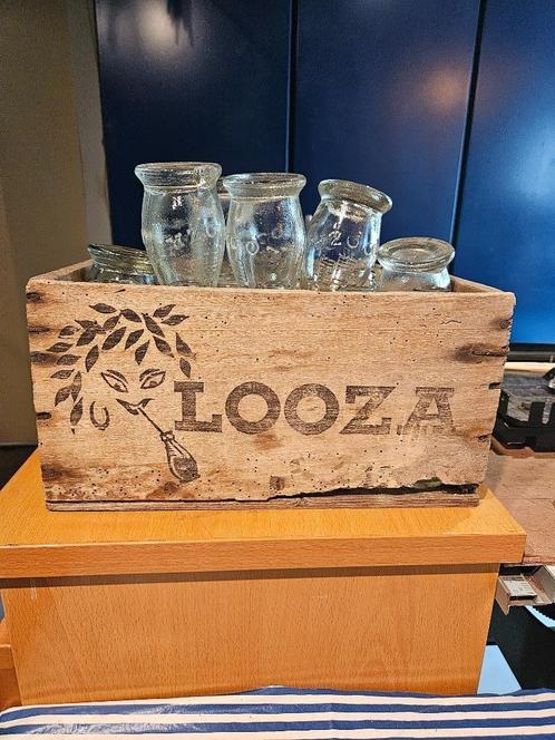 24 flesjes Looza in kistje(1966), Verzamelen, Glas en Drinkglazen, Gebruikt, Frisdrankglas, Ophalen of Verzenden