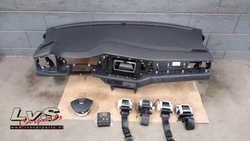 Airbag set + dashboard van een Volkswagen Polo beschikbaar voor biedingen