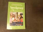 Speelgroep (Broad en Butterworth) boek, Ophalen