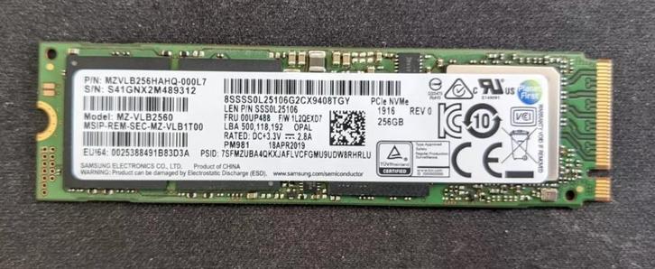 Samsung MZVLB256HAHQ-000L7 - 256GB PCIe NVMe SSD, Computers en Software, Harde schijven, Refurbished, Laptop, Intern, SSD, Overige aansluitingen