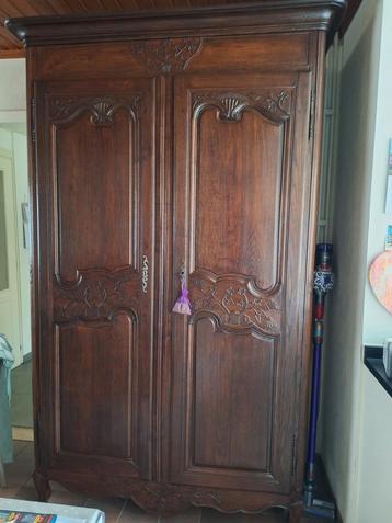 Armoire de mariée ancienne., Enlèvement