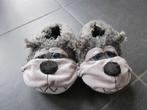 Een paar grijze pantoffels in de vorm van een hond, Gebruikt, Jongen of Meisje, Overige typen, Ophalen of Verzenden