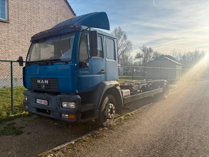 MAN 14.220 bakwagen, Auto's, Vrachtwagens, Particulier, ABS, Airbags, Airconditioning, Alarm, Bluetooth, Cruise Control, MAN, Diesel