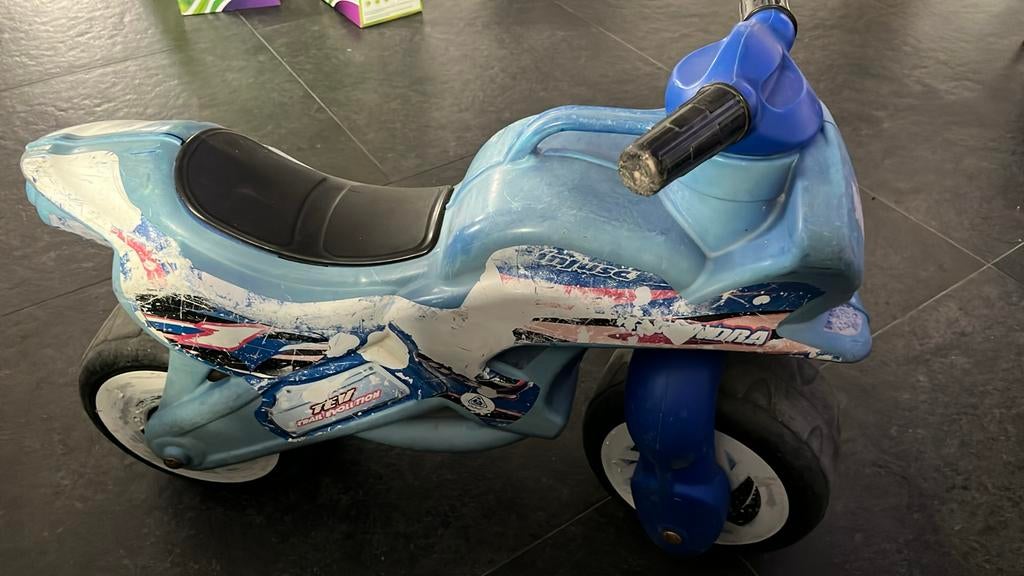 Moto pour enfant en plastique, Enfants & Bébés, Enlèvement ou Envoi, Utilisé
