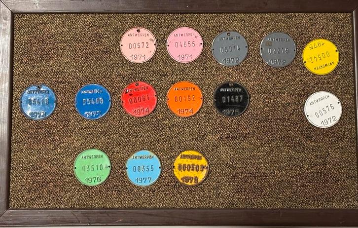 14 Taksplaten voor steekkarren Fietsplaten nummerplaten deco, Antiek en Kunst, Curiosa en Brocante, Ophalen of Verzenden