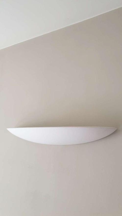 Schelpvormige wandlamp met halogeen B 75cm, D 20cm, H 10cm, Huis en Inrichting, Lampen | Wandlampen, Ophalen of Verzenden
