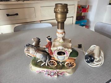 Oude Sitzendorf porseleinen lamp beschikbaar voor biedingen