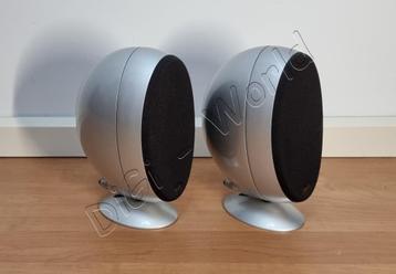 KEF 3005 hoogglans zilvergrijs beschikbaar voor biedingen