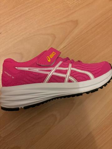 Asics Patriot 12 beschikbaar voor biedingen