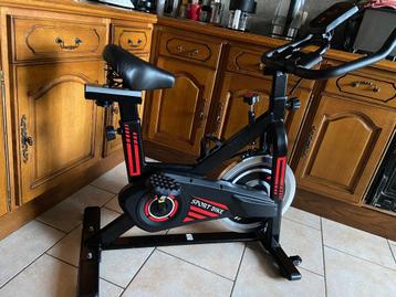 A vendre vélo d’appartement spinning neuf 