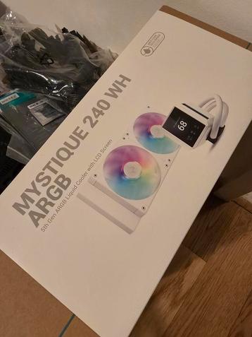 DeepCool AIO Koelers - Zwart en Wit ! beschikbaar voor biedingen