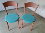 2 houten stoelen, Ophalen