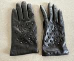 Lederen handschoenen met studs - nieuwe, Ophalen of Verzenden, Maat 46 (S) of kleiner, Handschoenen