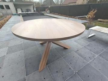 Eettafel massieve eik, Ophalen of Verzenden, Zo goed als nieuw
