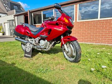 Honda deauville 650 beschikbaar voor biedingen