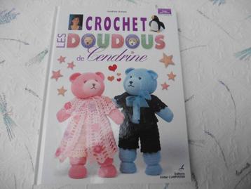 Livre "Les doudous de Sandrine" au crochet - volume 1  disponible aux enchères