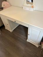 Houten bureau tafel Breed :45,5 cm  Lang : 73 cm, Huis en Inrichting, Ophalen, Gebruikt, Bureau