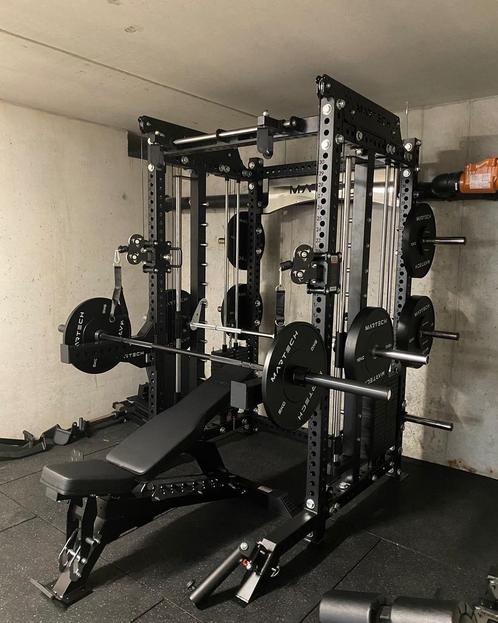 Martech M8 3in1 rack showroom model - 2 stuks te koop, Sport en Fitness, Fitnessmaterialen, Ophalen of Verzenden