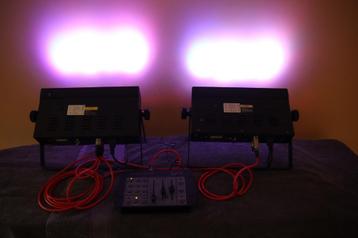 2 x BRITEQ STAGE PAINTER 12 + JBSYSTEMS LEDCON-02 EN TOEBEHO