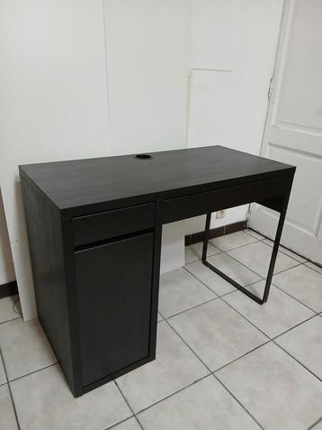 IKEA Micke zwart bureau met 2 laden en opbergtoren beschikbaar voor biedingen