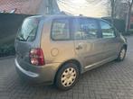 Volkswagen Touran 1.9 diesel 215.000km 5 plaatsen Export, Auto's, Bedrijf, Euro 4, Te koop, Stadsauto