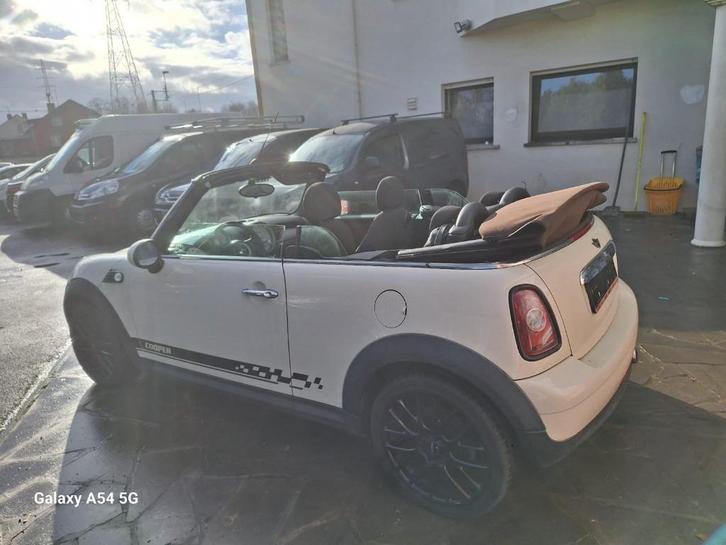 MINI COOPER CABRIOLET, Autos, Mini, Entreprise, Cooper, ABS, Régulateur de distance, Airbags, Air conditionné, Alarme, Ordinateur de bord