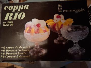 dessertschalen beschikbaar voor biedingen