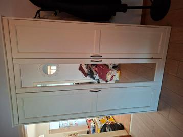 Armoire de rangement blanche doit partir rapidement, Enlèvement