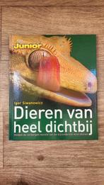 National Geographic junior - Dieren van heel dichtbij, Boeken, Igor Siwanowicz, Ophalen of Verzenden, Zo goed als nieuw, Dieren