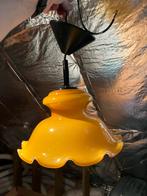 Vintage lampenkap Opaline geschulpt – oker/taupe, Enlèvement, Utilisé, Verre, Art-deco