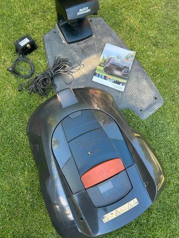 Robot Husqvarna Automower 230acx, Enlèvement, Comme neuf, 20 à 25 cm, Husqvarna