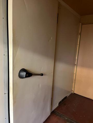 Horeca  Keukenapparatuur beschikbaar voor biedingen