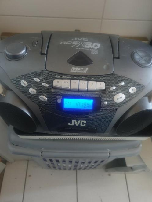 Te koop dringend wegens verhuizing !!, Audio, Tv en Foto, Cd-spelers, Zo goed als nieuw, JVC, Ophalen