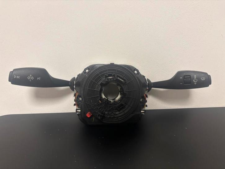 Commodos d'essuie glace BMW F11 9297784 61319297784, Autos : Pièces & Accessoires, Électronique & Câbles, BMW, Utilisé, Enlèvement