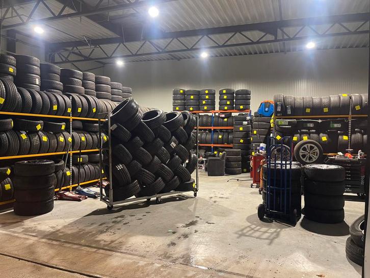 Nieuwe en Occasie /Banden/ 2degands /en/ goedkopste banden, Autos : Divers, Produits d'entretien, Enlèvement ou Envoi