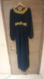 Lange marineblauwe oriëntaalse jurk in zeer goede staat, Kleding | Dames, Zo goed als nieuw, Onder de knie, Ophalen, Maat 38/40 (M)