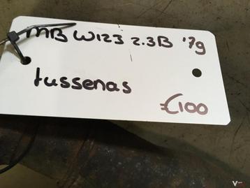 Mercedes W123 Sedan 2.3 1979  Cardanas / Tussenas  beschikbaar voor biedingen