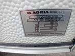 3 jaar oude Adria aviva 400 ps, Vast bed, Luifel, Treinzit, Tot en met 3