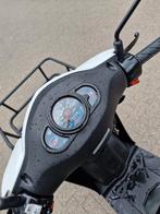 Scooter Kymco agility 125cc levering, Fietsen en Brommers, Brommers | Overige merken, Zo goed als nieuw, Ophalen
