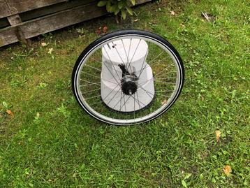tk:Achterwiel 26 inch 4 NEXUS versnellingen rollerb.26x1 3/8 beschikbaar voor biedingen